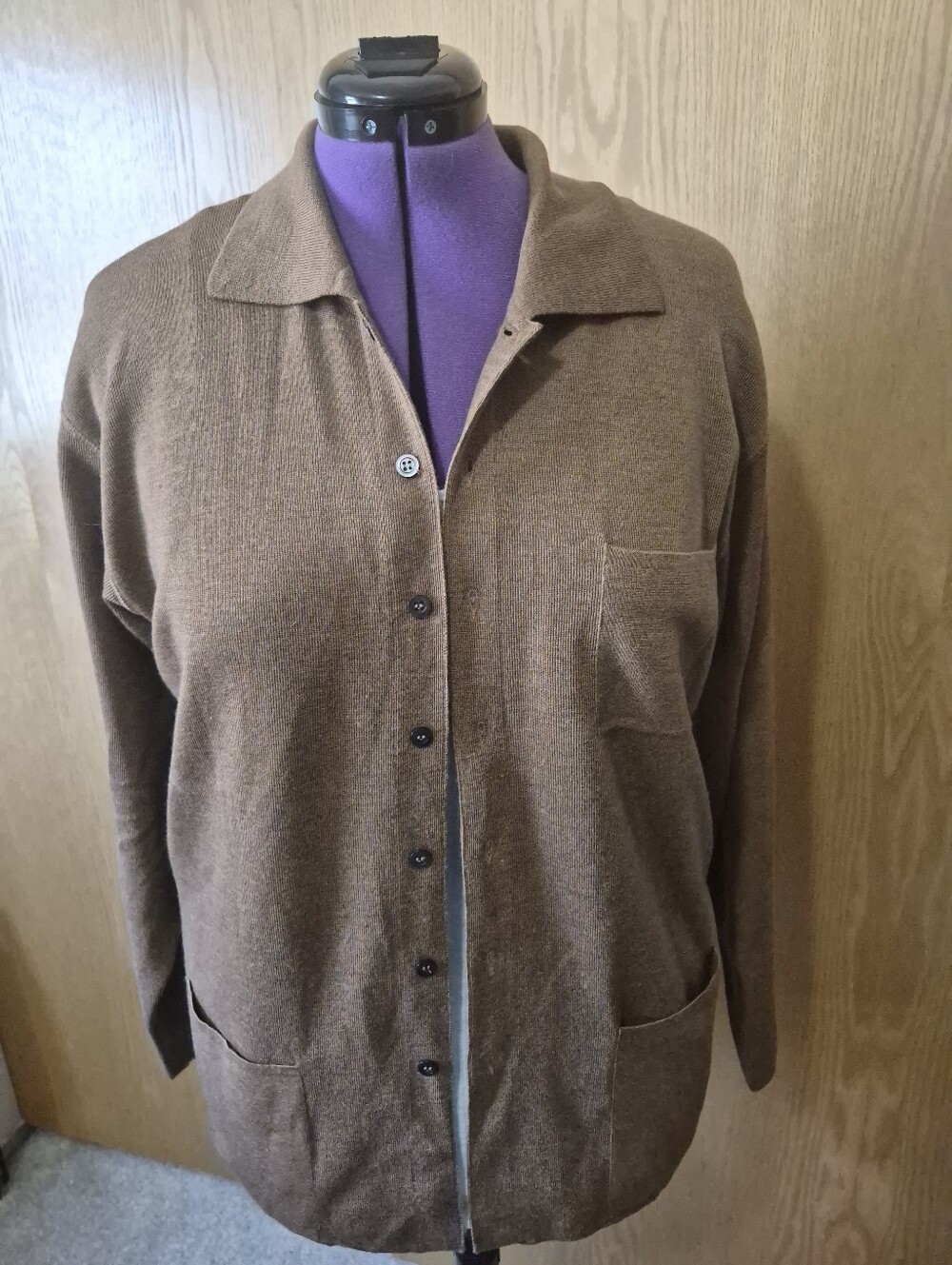 Light weight Italian wool cardigan
